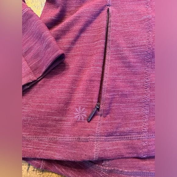 Athleta Striated Hope Jacket Womens S Full Zip Chianti Red Yoga Run Travel - Picture 5 of 6